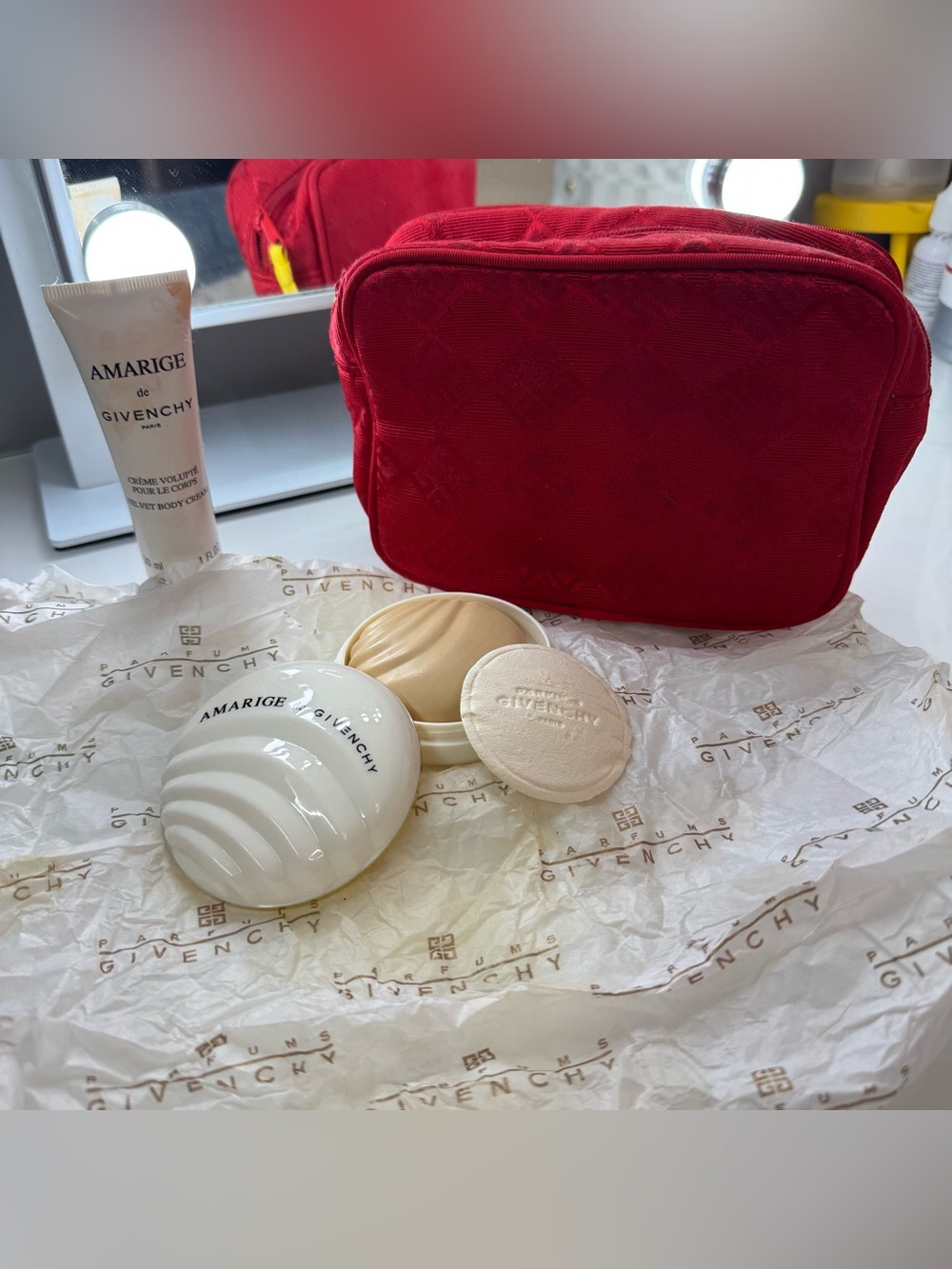 VTG Givenchy Compact Pressed Soap Lotion with Red Travel Pouch